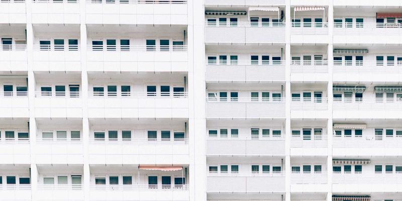 从开发者社区到兴趣部落：技术论坛如何构建高粘性生态圈